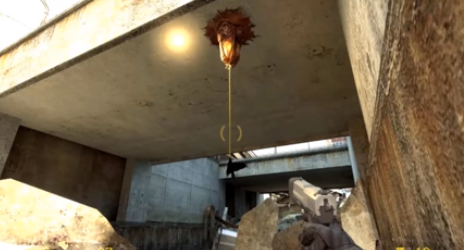 Screenshot of Half-Life 2 with barnacle on the ceiling